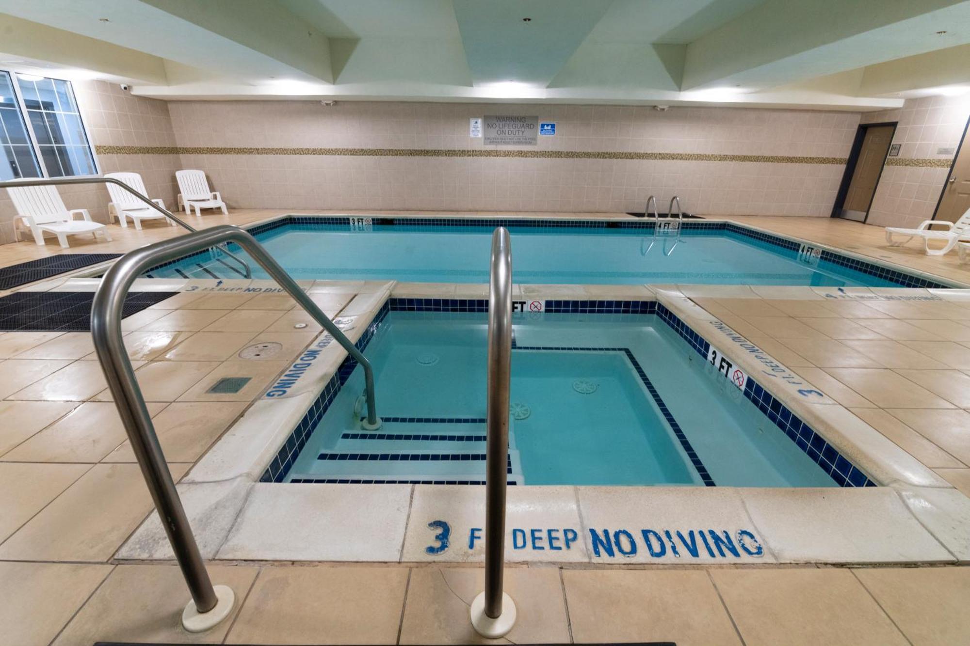 Country Inn & Suites By Radisson, Harrisburg - Hershey West, Pa Екстериор снимка