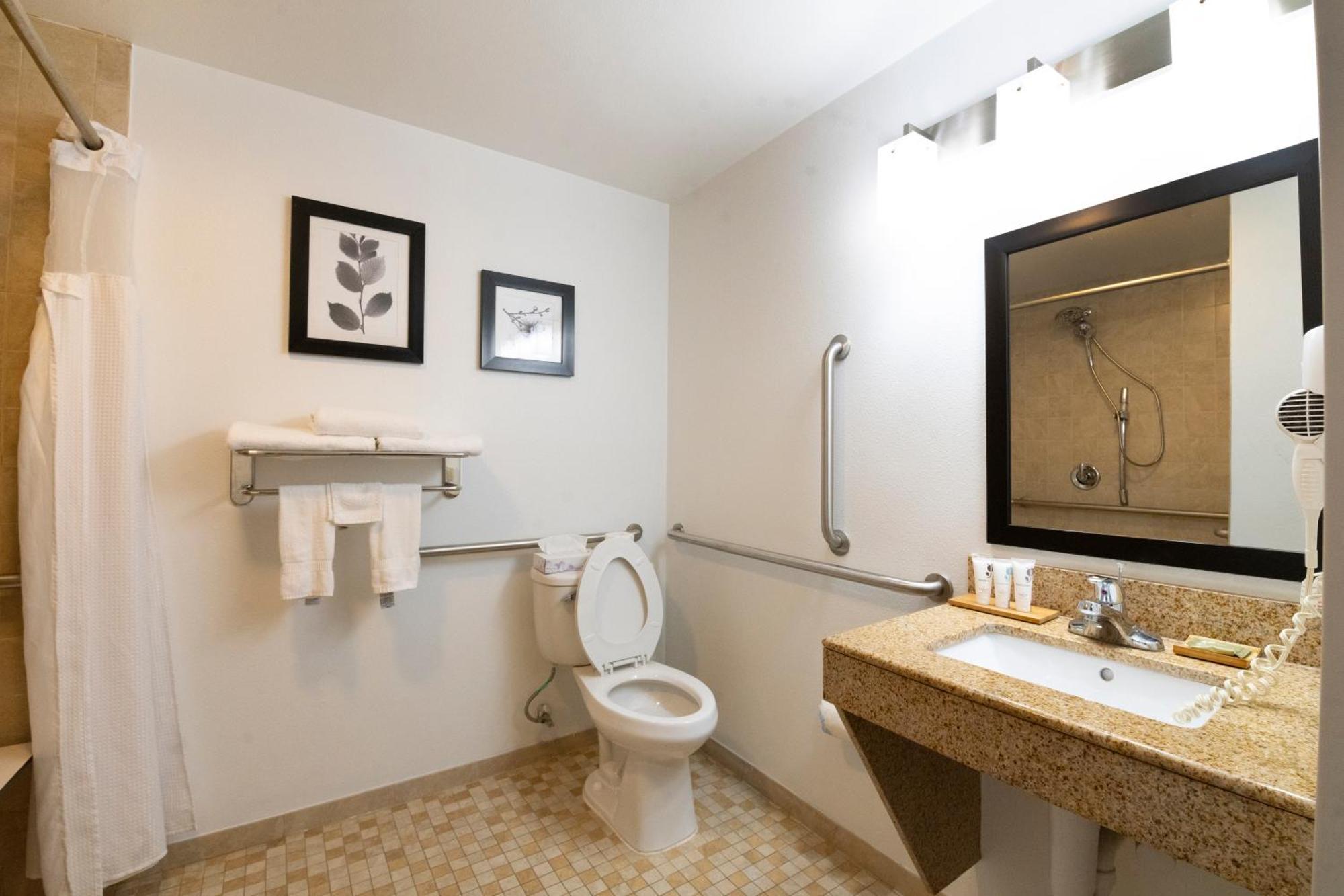 Country Inn & Suites By Radisson, Harrisburg - Hershey West, Pa Екстериор снимка