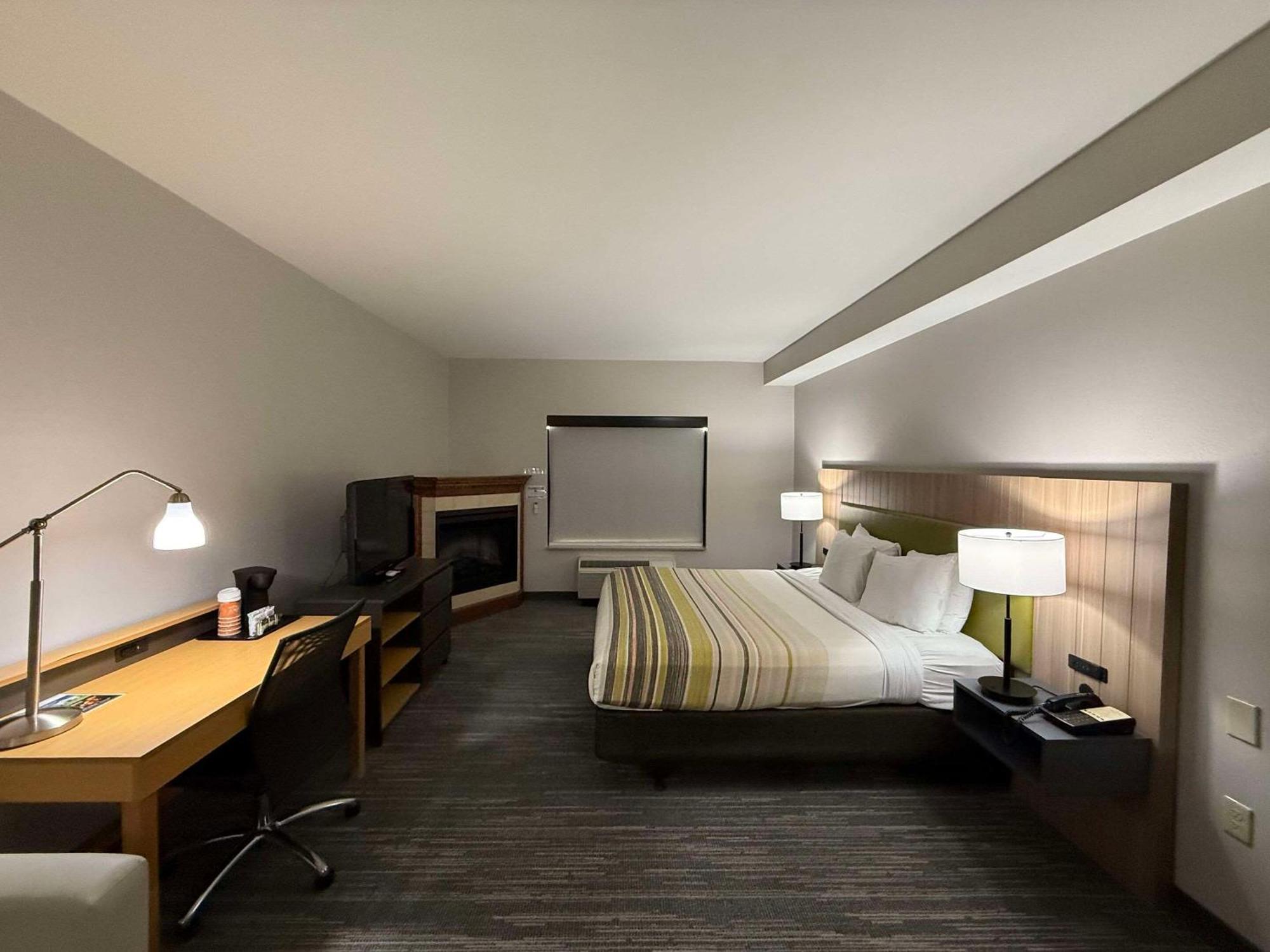 Country Inn & Suites By Radisson, Harrisburg - Hershey West, Pa Екстериор снимка